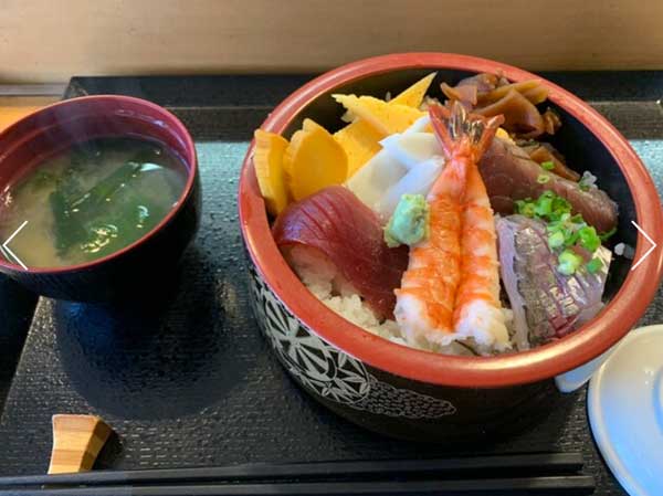 ④ちらし寿司1人前